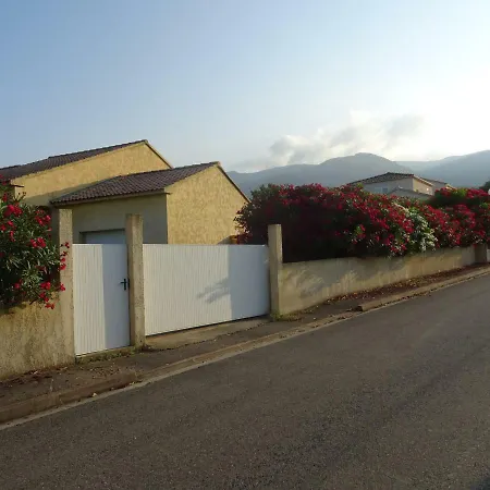 Chambre Indépendante Avec Jardinet Borgo (Corsica)
